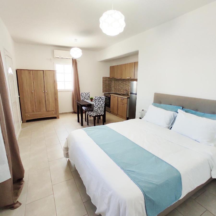 Avalon Cosy Kiku Studio For 2 With Shared Swimming Pool Agrari (Mykonos)